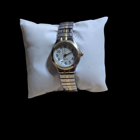 Quartz Jewelry - Quartz Stainless Steel Gold And Silver Wrist Watch Stretch Band